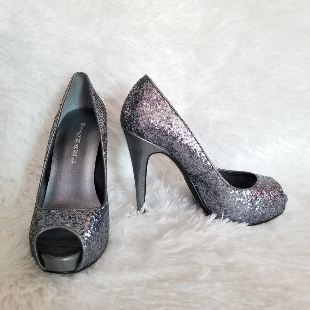 NWB Christy Michael Pewter Sparkle Open Toe Platform Heels Size 7